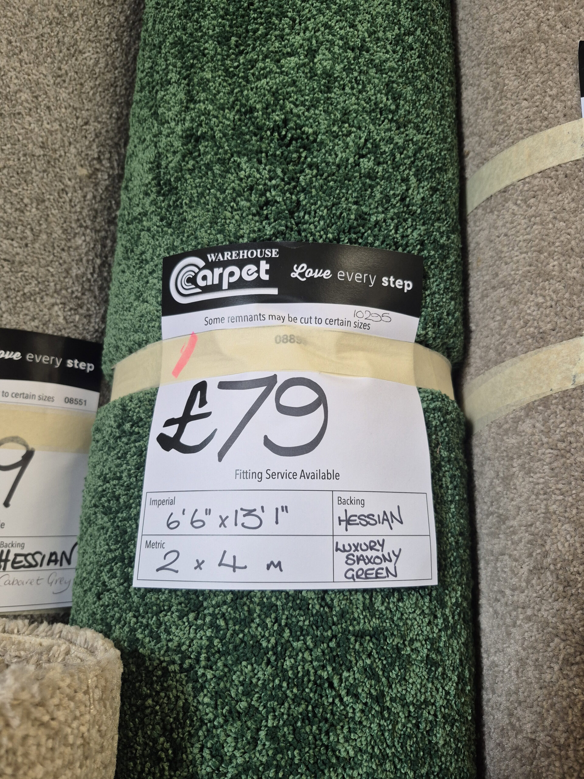 LUXURY SAXONY - FOREST GREEN - HESSIAN - 2 X 4M